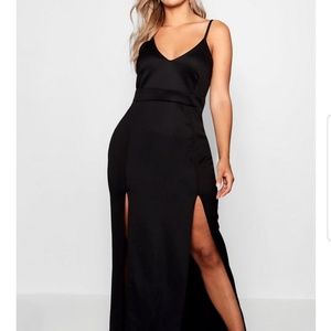 NWT Boohoo Maxi dress